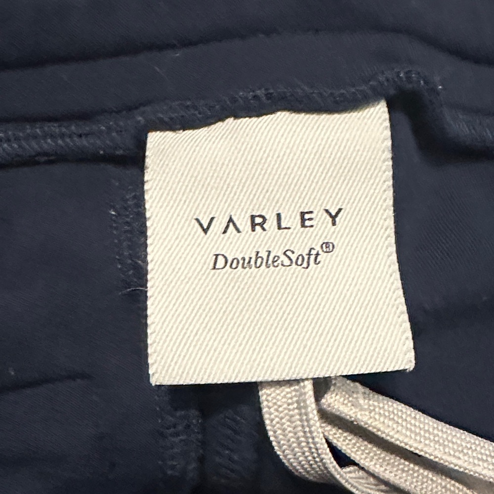 Varley Women's Slim Piped Jogger Pants View 2